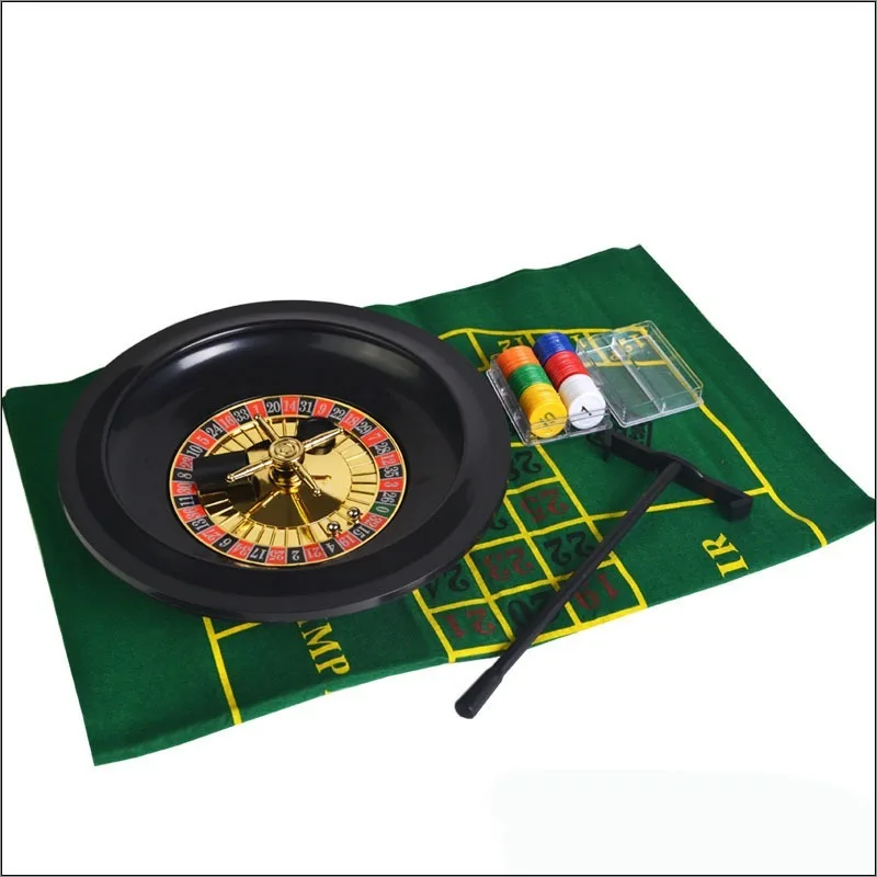 Board Game With Chips - مجموعة ألعاب القرص الدوار البلاستيكية ذات