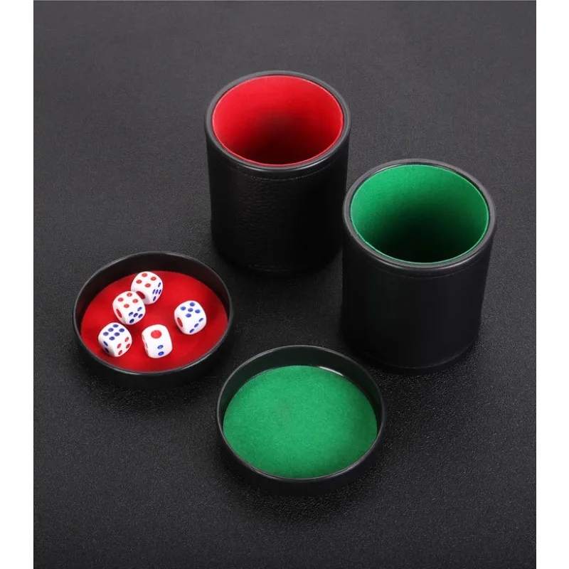 مجموعة كؤوس النرد مع غطاء - مب - مراجعة Board Game Yahtzee وسعره